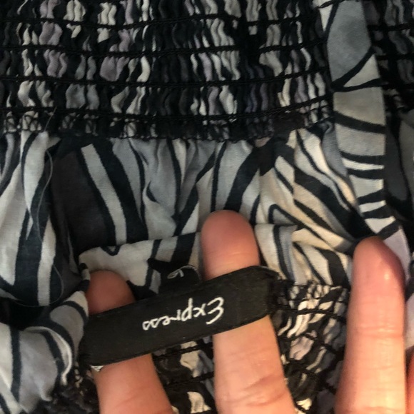 Top - Picture 4 of 6